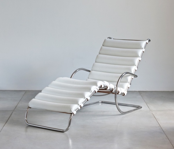 CHAISE MR COM BRAÇOS
