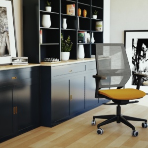 POLTRONAS EASYFLEX TC ENCOSTO TELA CINZA E PRETA