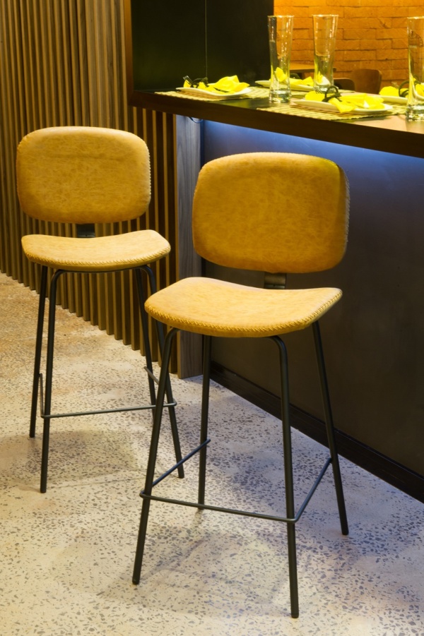 BANQUETA BARUERI TC